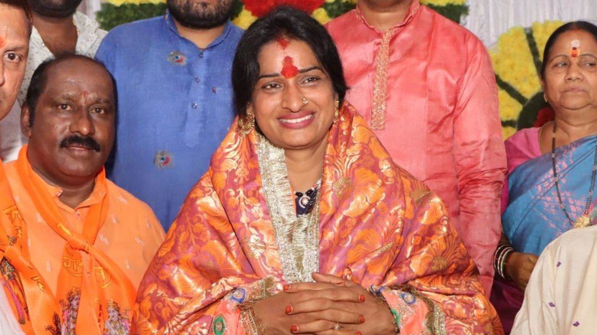 Madhavi Latha: हैदराबाद से BJP उम्मीदवार माधवी लता के पास 218 करोड़ रुपये  की संपत्ति, चुनाव आयोग के हलफनामे में दिया विवरण - Hyderabad BJP candidate Madhavi  Latha has ...
