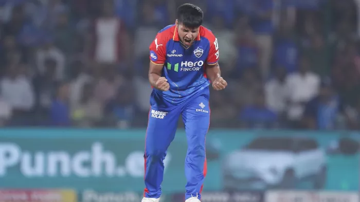 रसिख सलाम को विकेट का जोरदार जश्न मनाना पड़ा भारी (Pic Credit - IPL X)