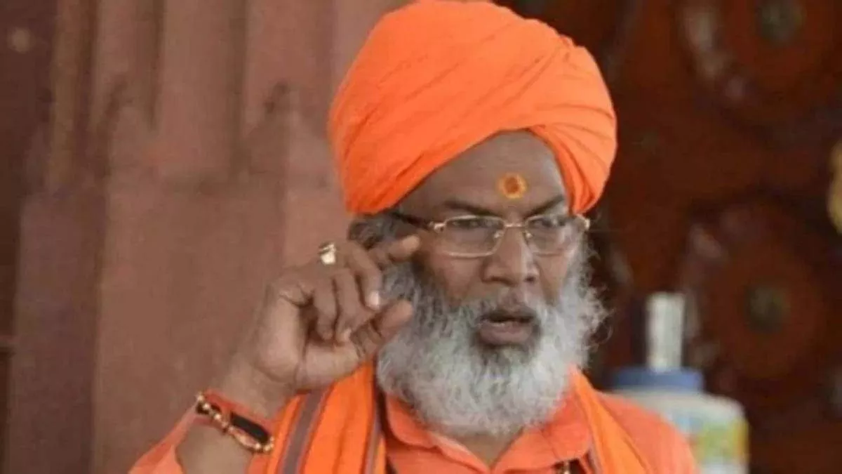 Sakshi Maharaj Net Worth: करोड़ों की संपत्ति के मालिक हैं साक्षी महाराज, असलहों का भी है शौख; दर्ज हैं इतने मुकदमे