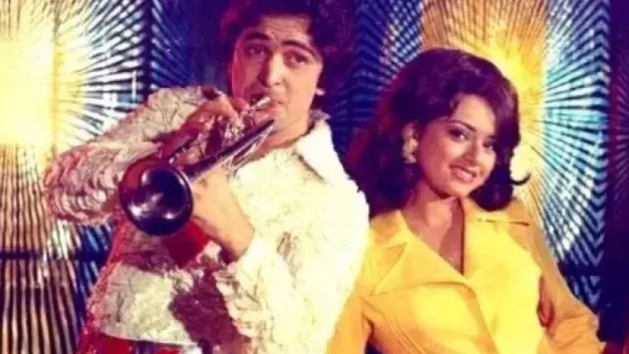 ऋषि कपूर के साथ अभिनेत्री काजल (Photo: Instagram)