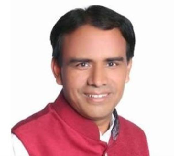 प्रवेश द्वारों पर अनिवार्य क्वारंटाइन होंगे प्रवासी