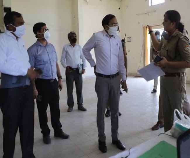 महाराणा प्रताप स्पो‌र्ट्स कॉलेज के ट्रांजिट कैंप से 900 चादर चोरी Dehradun News