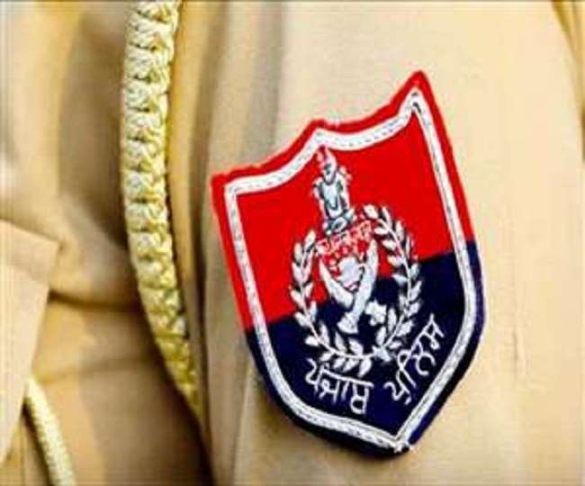 Constable slapped girl
