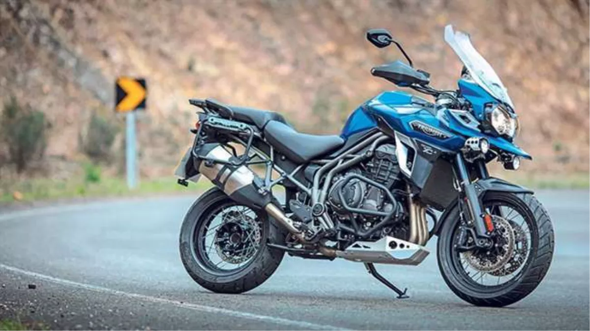 Triumph Tiger 1200 Vs. Honda Africa twin: 1200cc सेगमेंट में इन दोनों बाइक में से कौन है बेहतर? तुलना से समझें