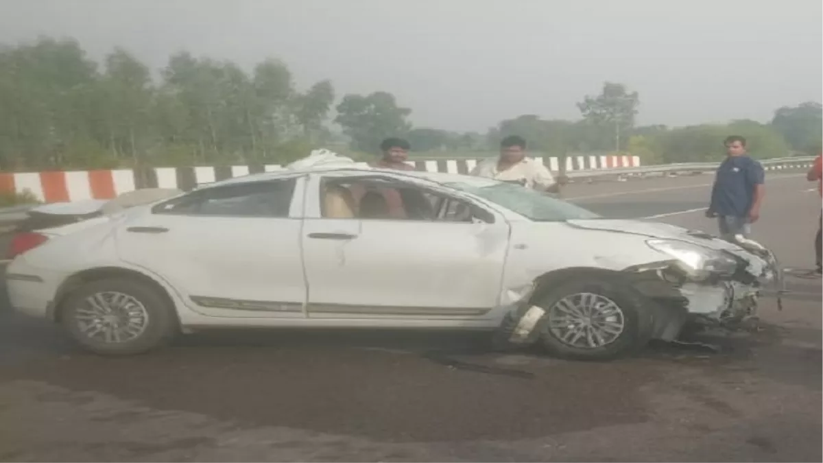 लखनऊ आगरा एक्सप्रेस वे पर कन्नौज में डिवाइडर से टकराई कार, बिहार से नोएडा जा रहे परिवार में महिला की मौत और चार लोग घायल
