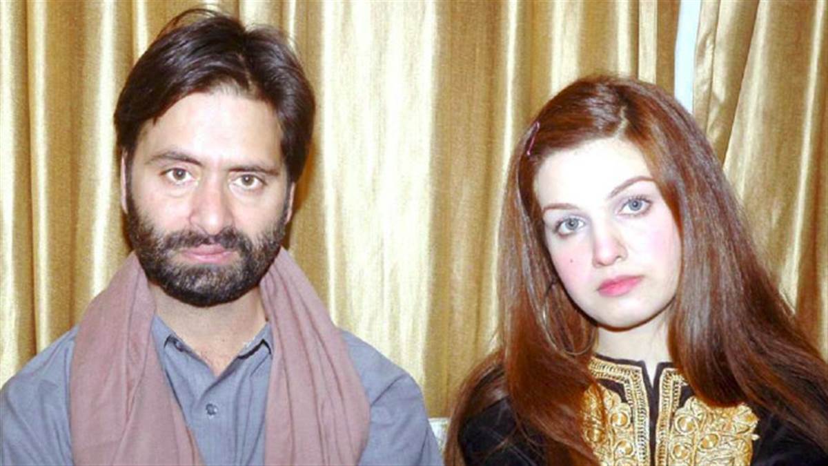 https://www.jagranimages.com/images/newimg/25052022/25_05_2022-yasin_malik_mushaal_mullick_22743902.jpg