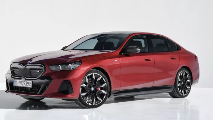 New generation BMW 5 Series and i5 EV make global debut