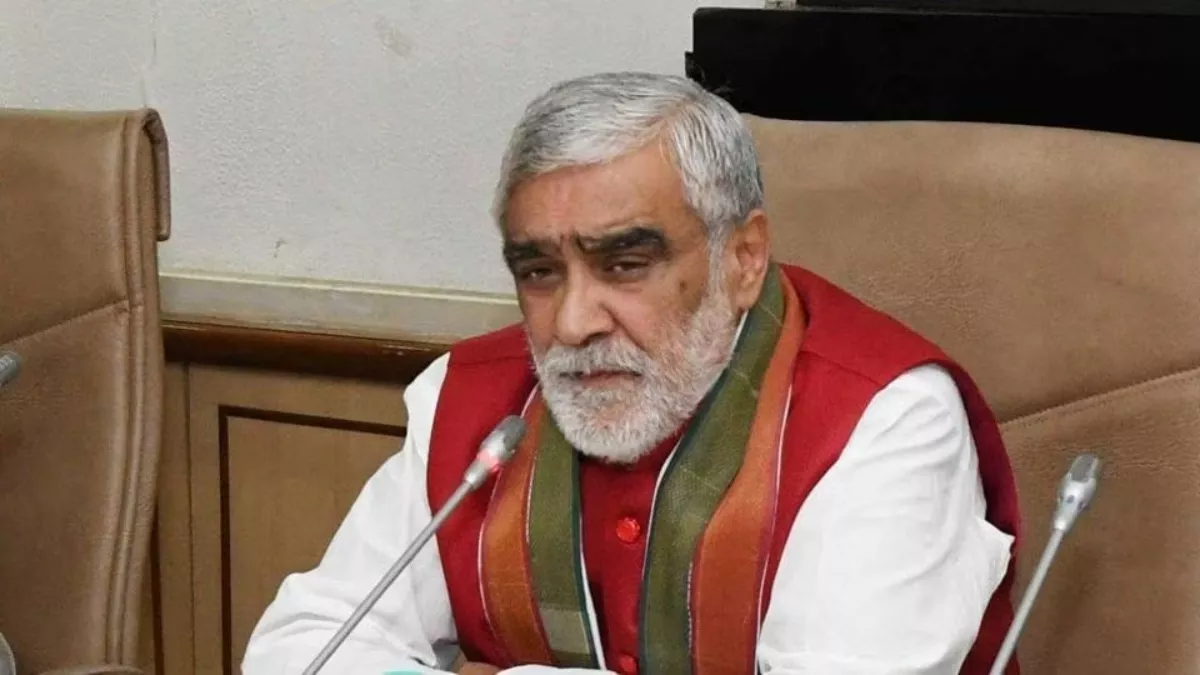 '2024 में अश्विनी चौबे नहीं चाहिए...' दो गुटों में बंटे BJP कार्यकर्ता, केंद्रीय मंत्री के विरोध में लगे नारे