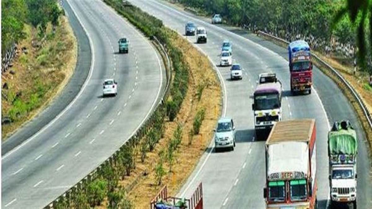 https://www.jagranimages.com/images/newimg/25052023/25_05_2023-highway_23422834.jpg