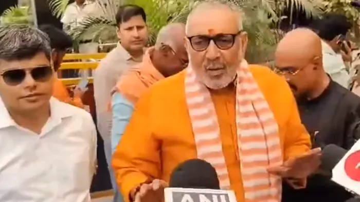 लोकसभा चुनाव 2024: केंद्रीय मंत्री गिरिराज सिंह ने ओवैसी पर साधा निशाना। (फोटो- एएनआई)