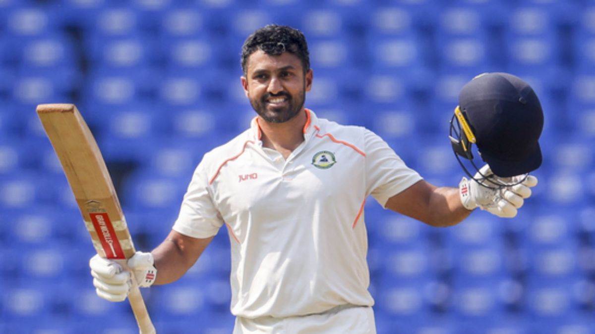 https://www.jagranimages.com/images/newimg/25052025/25_05_2025-karun_nair__4_23946066.jpg