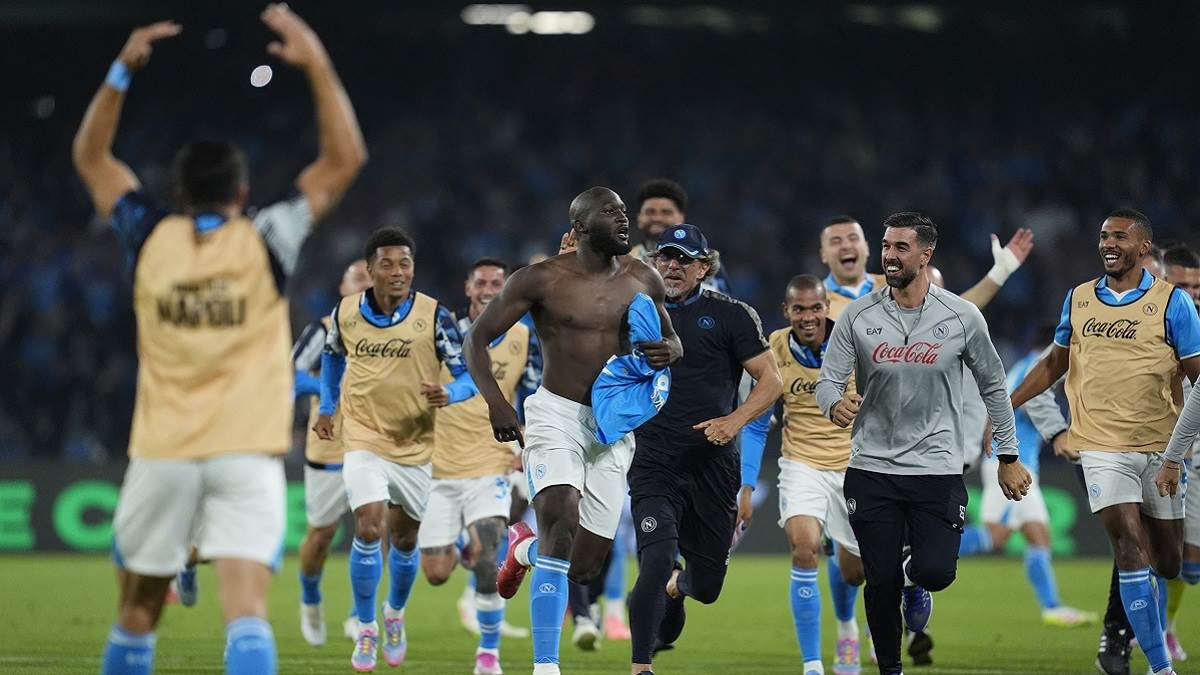 https://www.jagranimages.com/images/newimg/25052025/25_05_2025-napoli_23946255.jpg