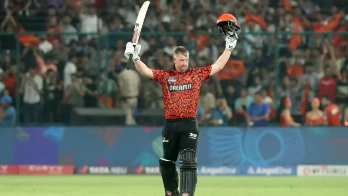 हैदराबाद ने कोलकाता को 110 रन से हराया। फोटो- BCCI