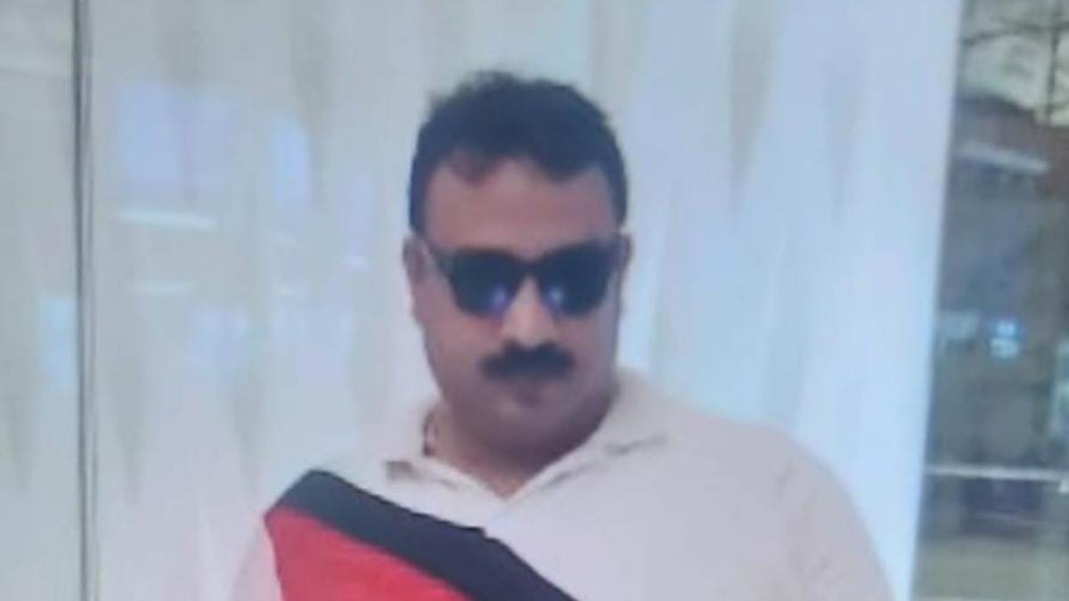 wanted criminal of bihar shot dead in lucknow