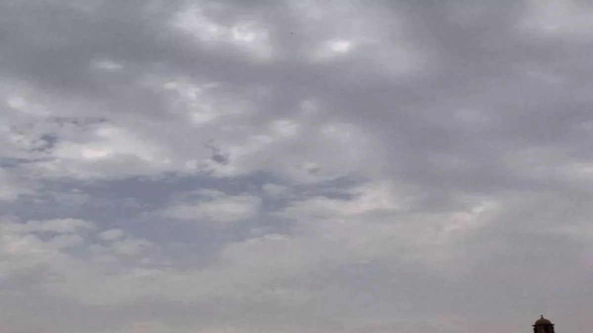 Prayagraj Weather News: बादल तो छाए पर उमस बरकरार, वर्षा होगी या नहीं, क्‍या कहता है मौसम विभाग