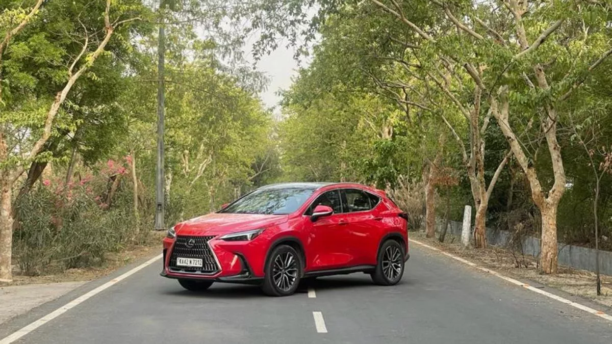 Lexus NX350h Review: ये हाइब्रिड SUV है पहले से बड़ी, बेहतर और ज़्यादा पावरफुल