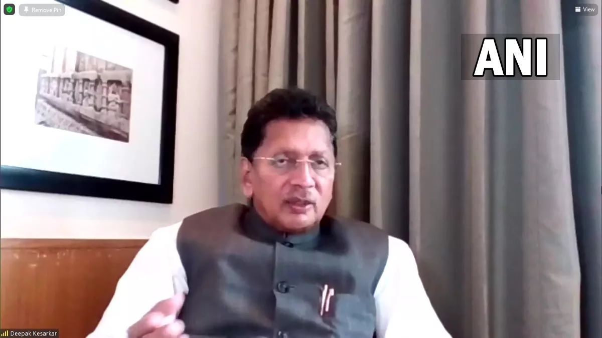 Maharashtra Political Crisis LIVE: शिवसेना के बागी विधायक दीपक केसरकर ने कहा-'हम अभी भी शिवसेना में हैं, गलतफहमी है कि हमने पार्टी छोड़ दी है'