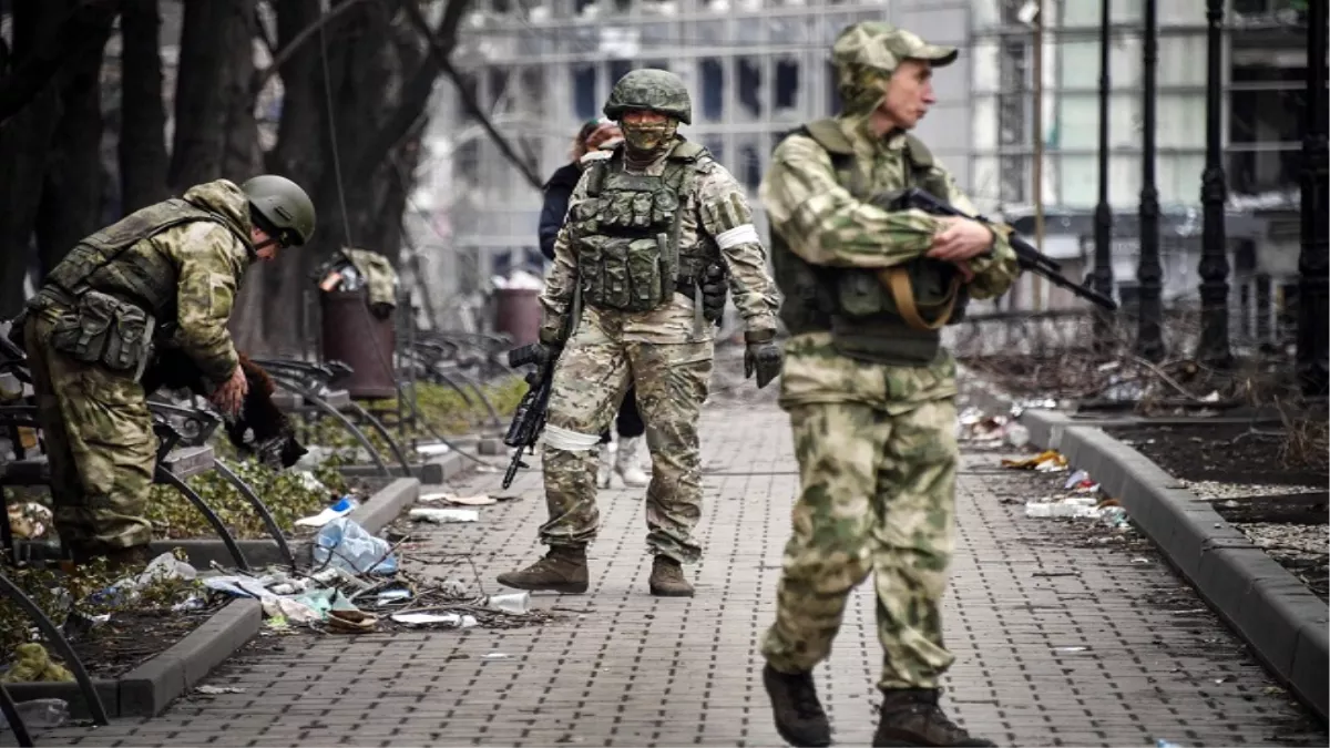 Russia Ukraine War : रूस के निशाने पर अब यूक्रेन का लिसिचांस्क शहर, बड़े इलाके पर किया कब्जा; सड़कों पर जारी है लड़ाई