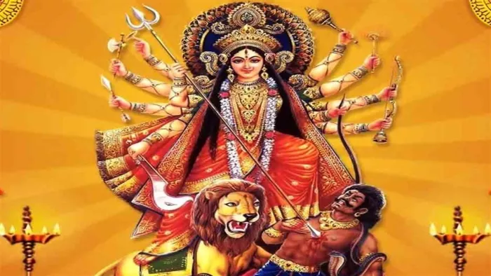 Durga Mantra: नवरात्रि के आठवें दिन पूजा के समय करें इन मंत्रों का जाप, विशेष कार्य में प्राप्त होगी सिद्धि