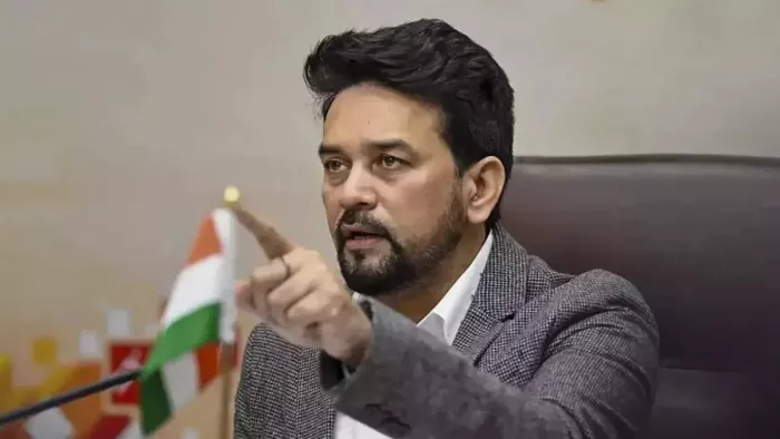 अनुराग ठाकुर ने आपातकाल को लेकर कांग्रेस को जमकर सुनाई (फाइल फोटो)