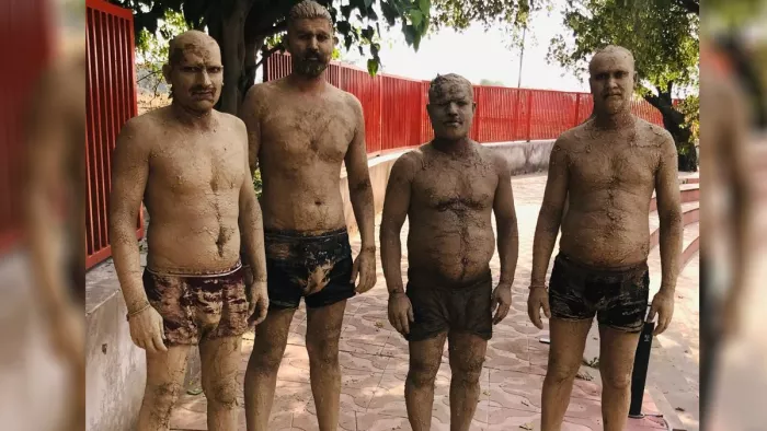 बाबा चमलियाल के दरबार में चर्म रोगों से मिलती है मुक्ति