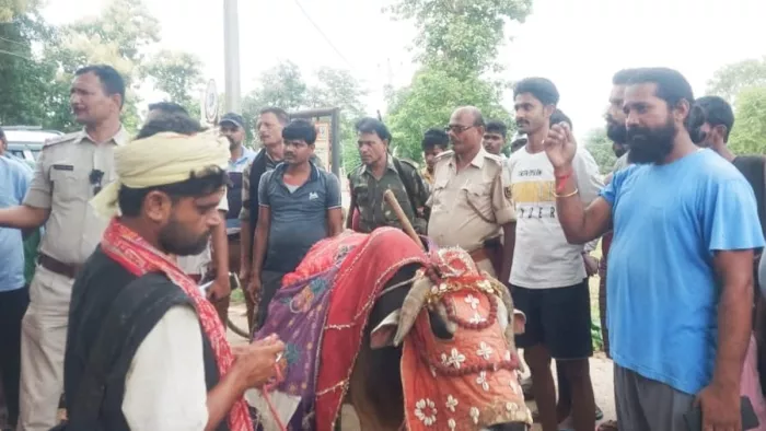 साधू के वेश में नईमउद्दीन, सद्दाम और सलमान।