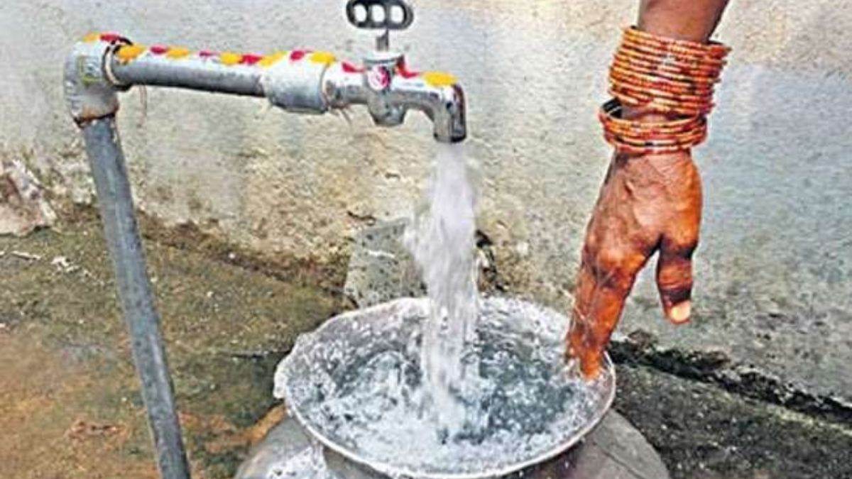 https://www.jagranimages.com/images/newimg/25072023/25_07_2023-uchana_drinking_water_project_23482153.jpg