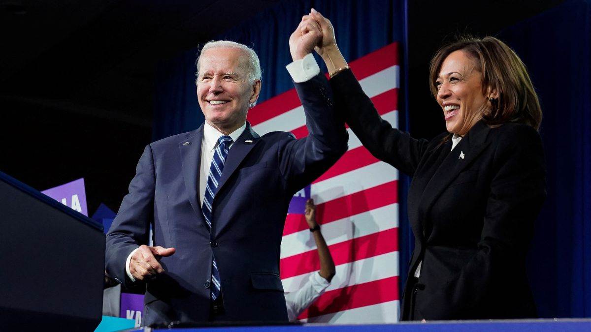 https://www.jagranimages.com/images/newimg/25072024/25_07_2024-kamala_harris_biden_23765359.jpg