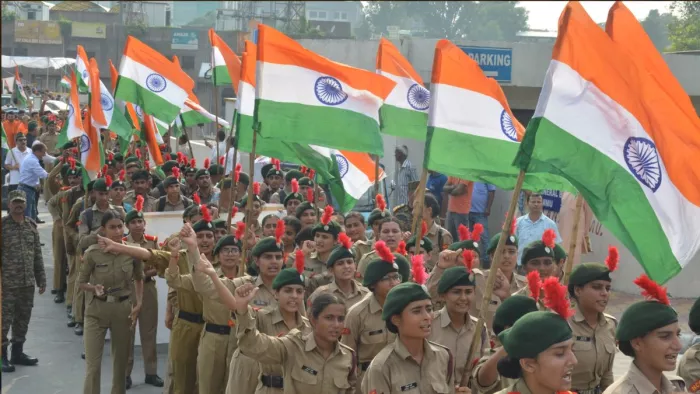 Kargil Vijay Diwas 2024: कारगिल बलिदानियों को श्रद्धांजलि देने उमड़ा शहर।