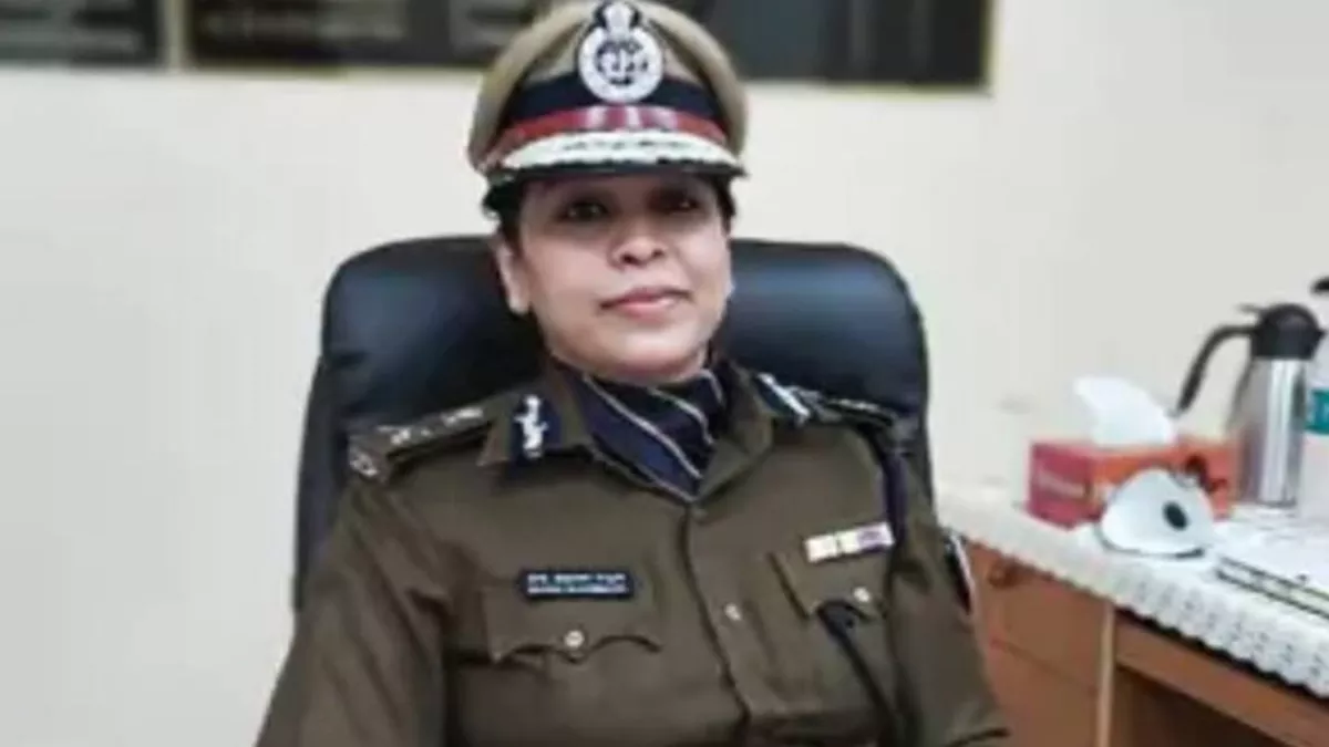 Patna News: डीजी शोभा ओहटकर के नाम पर ठगी, मोबाइल नंबर से किया जा रहा था खेला; FIR हुई दर्ज