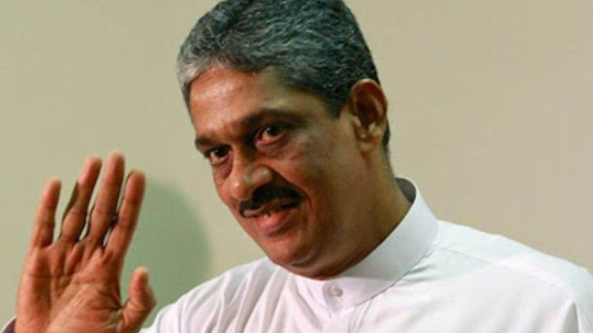 sri lanka former army chief sarath fonseka announces presidential candidacy
