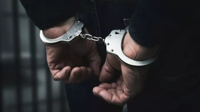 चाकू से युवक की आंख फोड़ने का आरोपित जिम संचालक चढ़ा हत्थे