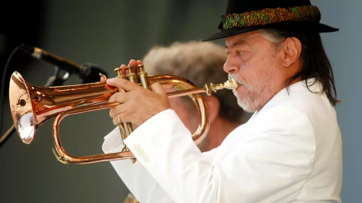 ग्रैमी अवॉर्ड विनर Chuck Mangione का 84 साल की उम्र में निधन, 'फील्स सो गुड'से रचा संगीत की दुनिया में जादू