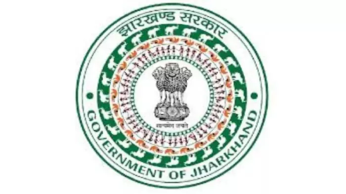 झारखंड कैबिनेट की बैठक में झारखंड राज्य विश्वविद्यालय विधेयक 2025 को भी स्वीकृति दी गई है।