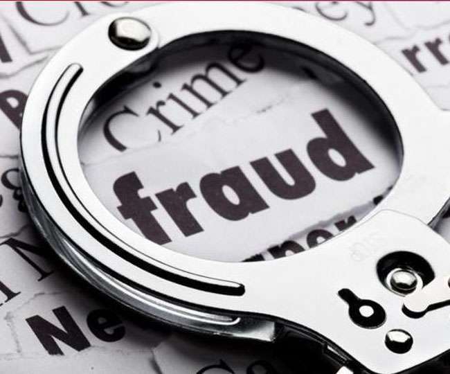 mohalis famous builder accused of cheating of crores the victim s family said will commit suicide if justice is not given