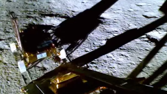 Chandrayaan 3 Update लैंडर की नई फोटो आई सामने।