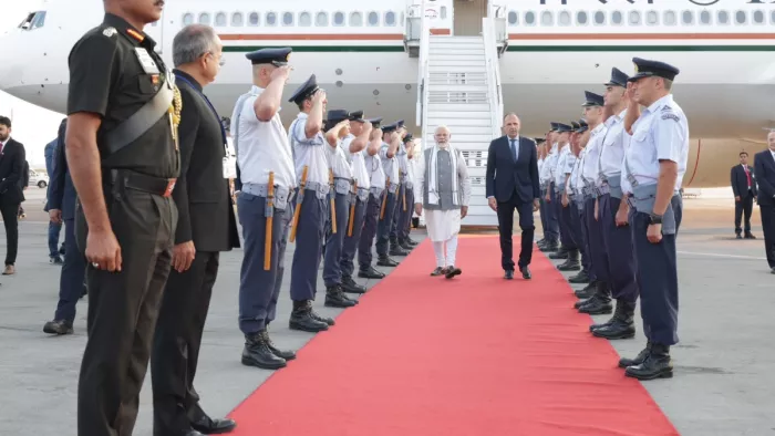 ग्रीस के एक दिवसीय दौरे पर पीएम मोदी