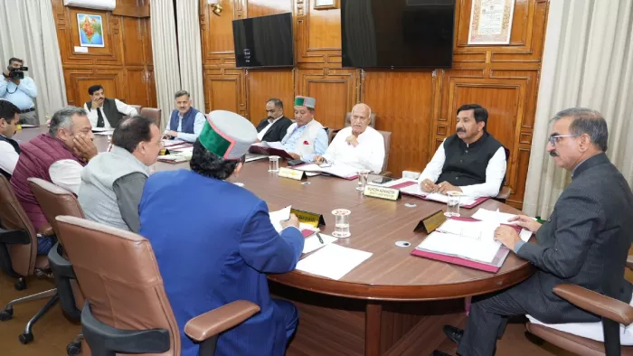 हिमाचल में मंत्रिमंडल बैठक में नए संस्थान में पदों की भर्ती के निर्देश।