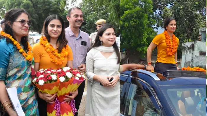 Manu Bhaker: गोल्ड मेडल जीतने के बाद झज्जर पहुंची मनु भाकर, ग्रामीणों ने किया जोरदार स्वागत।