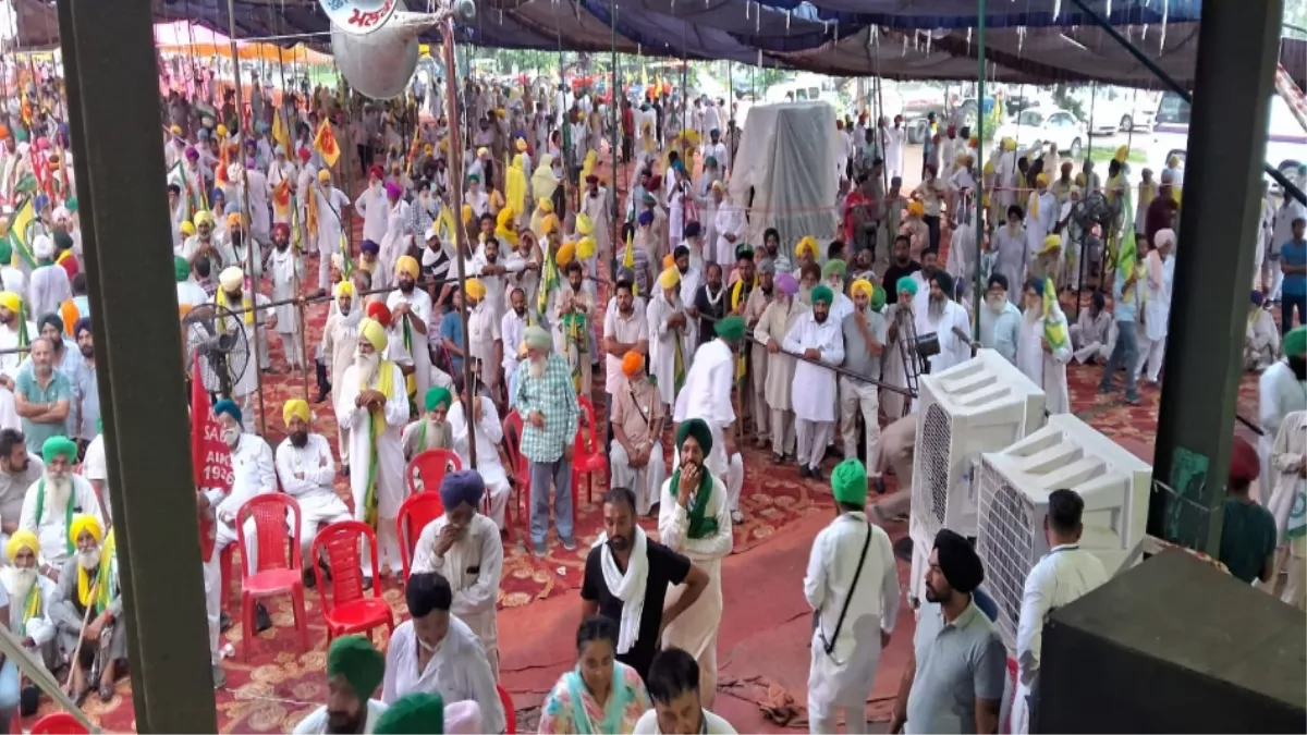 https://www.jagranimages.com/images/newimg/25082025/25_08_2025-24ldn_m_41_24082025_403.jpg