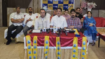 https://www.jagranimages.com/images/newimg/25082025/25_08_2025-aap1_24024349.jpeg