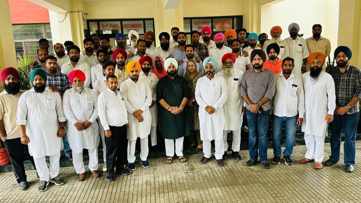 https://www.jagranimages.com/images/newimg/25082025/25_08_2025-congress_5_24024393.jpg