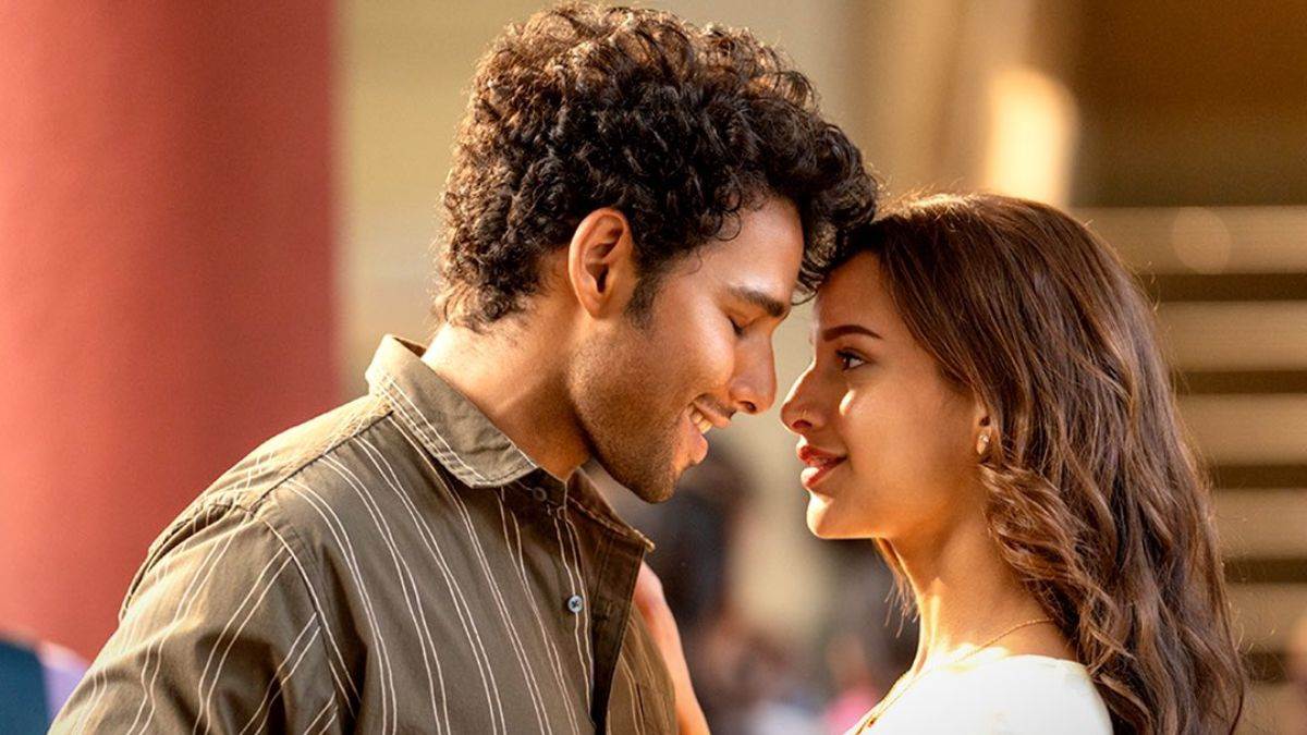 https://www.jagranimages.com/images/newimg/25082025/25_08_2025-dhadak_2_ott_release_24024161.jpg