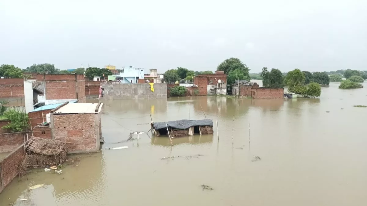 मीरजापुर में जरगो की बाढ़ ने तोड़ी सब्जी किसानों की कमर, महंगी हो सकती हैं सब्‍ज‍ियां