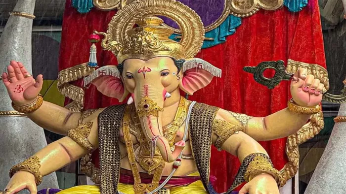 Ganesh Chaturthi 2025: गणपति-गजानन, सिद्धि विनायक भगवान श्रीगणेश का महापर्व गणेश चतुर्थी 27 अगस्त को मनाई जाएगी।