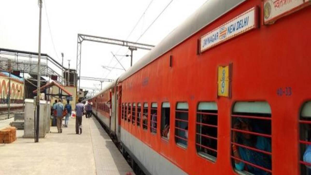 https://www.jagranimages.com/images/newimg/25082025/25_08_2025-jaynagar_delhi_24025029.jpg