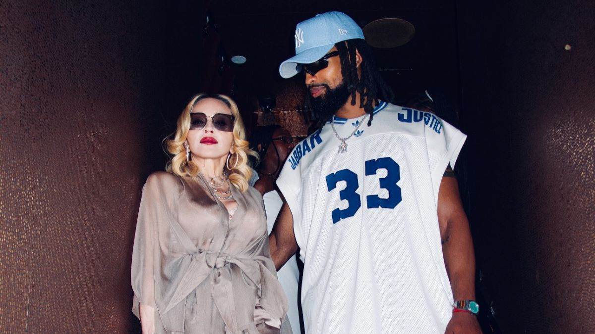 https://www.jagranimages.com/images/newimg/25082025/25_08_2025-madonna_boyfriend_24024762.jpg
