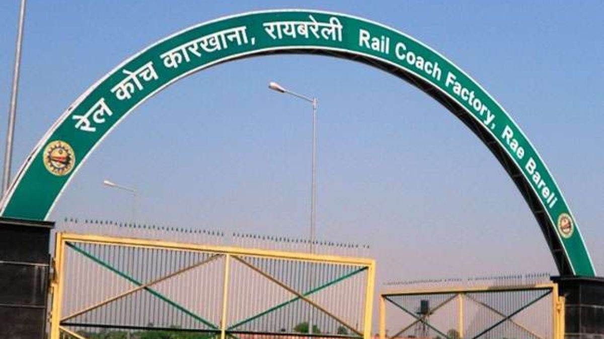 https://www.jagranimages.com/images/newimg/25082025/25_08_2025-raebareli_rail_coach_factory_24024412.jpg