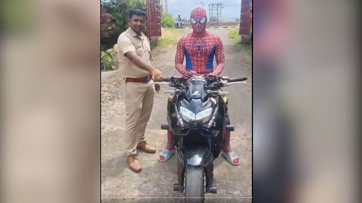https://www.jagranimages.com/images/newimg/25082025/25_08_2025-spiderman_bikers__24024578_16474559.jpg