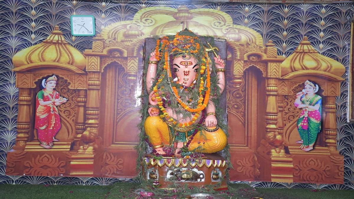 https://www.jagranimages.com/images/newimg/25082025/25_08_2025-sri_ganesh_24024510.jpg